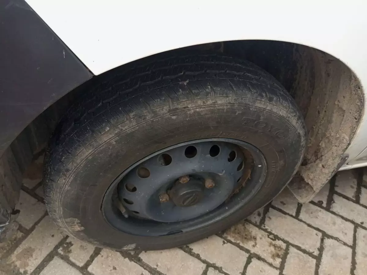 tyre0