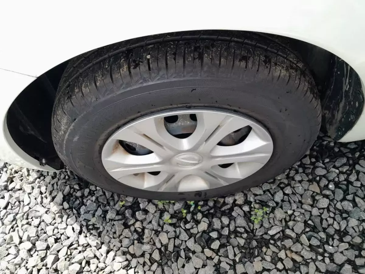 car Left Back