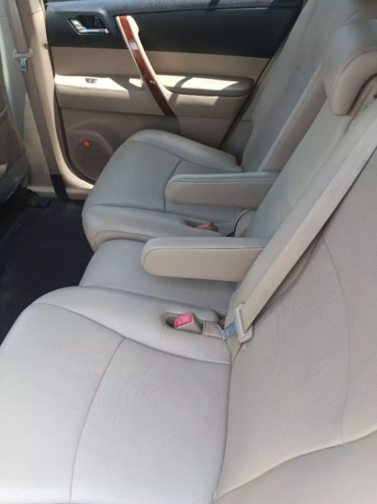 interiorBack