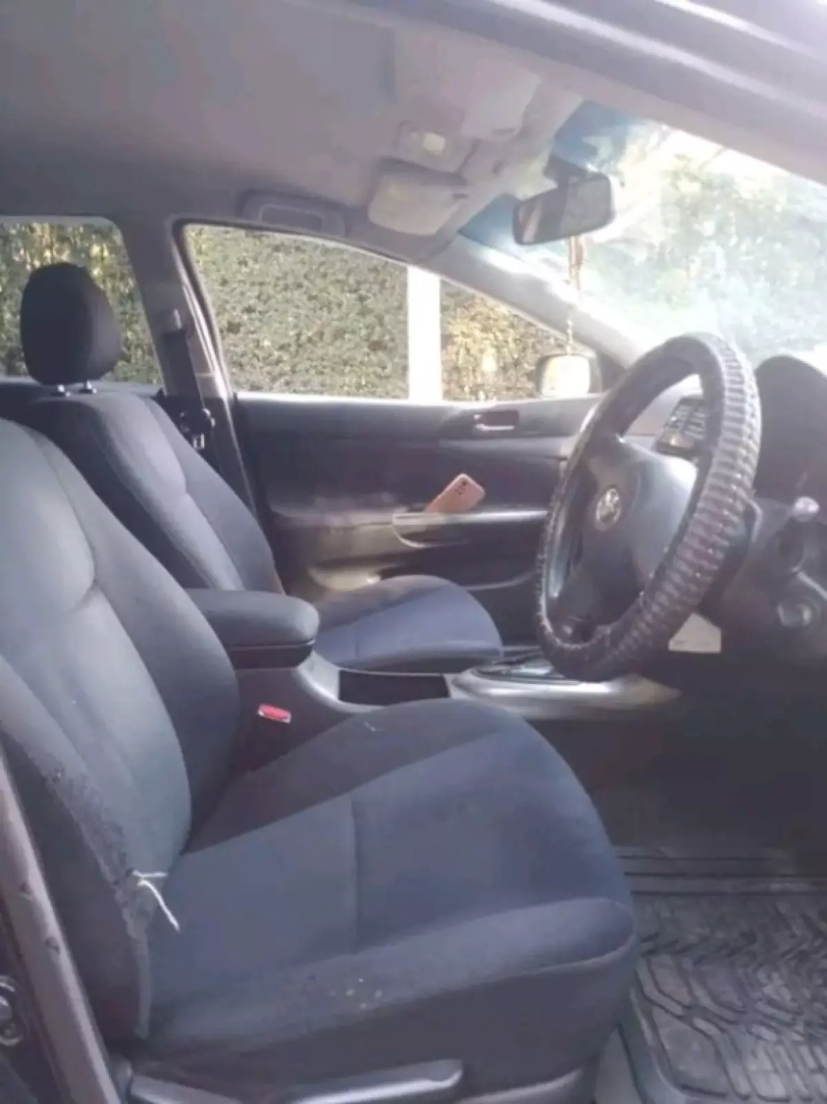 interiorFront