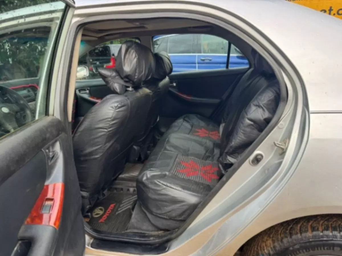 interiorBack