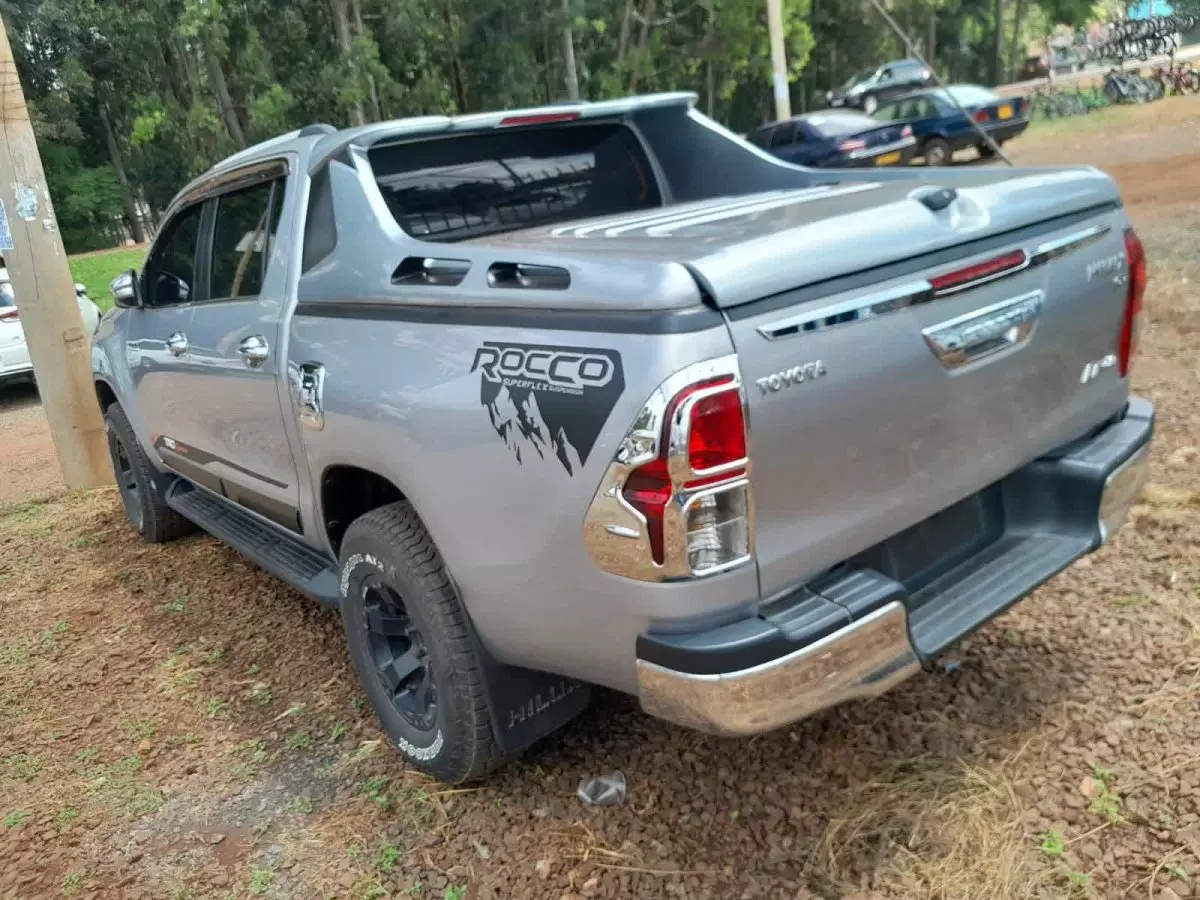 car Left Back