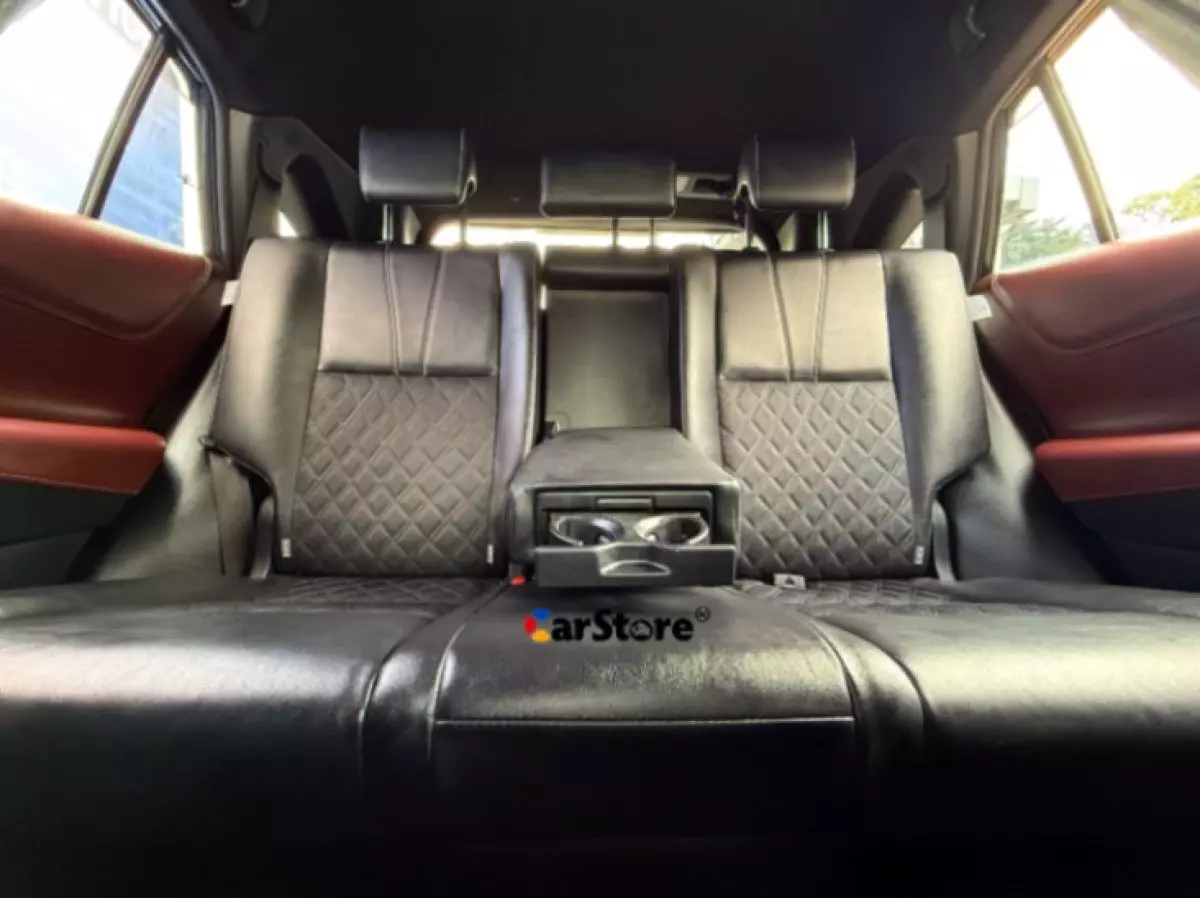 interiorBack