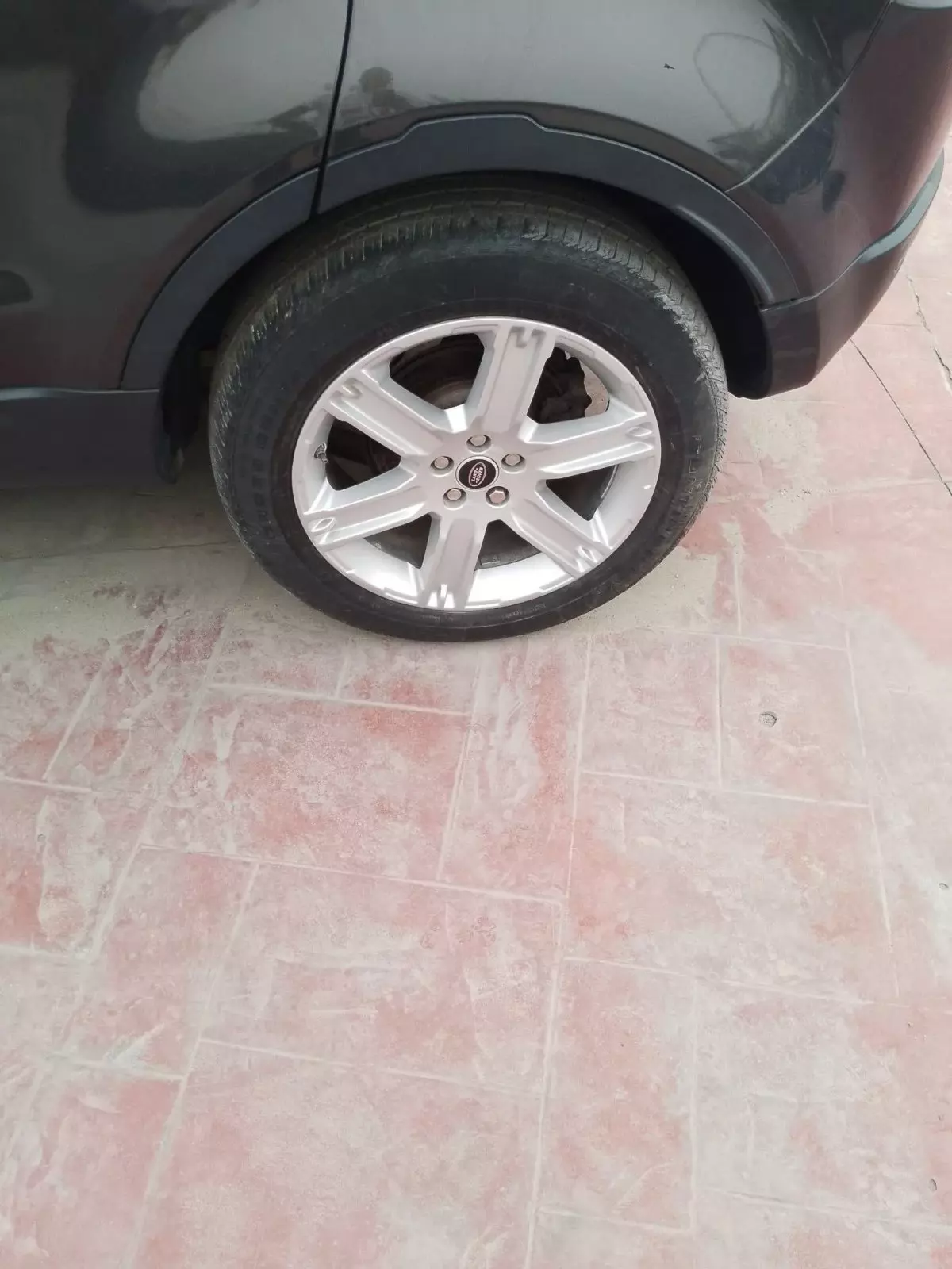 tyre1