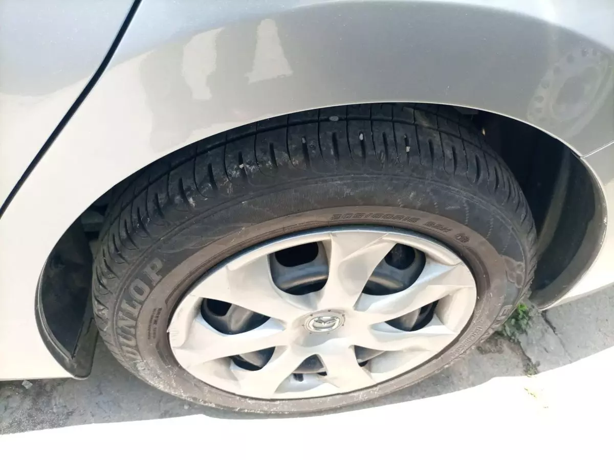 tyre1