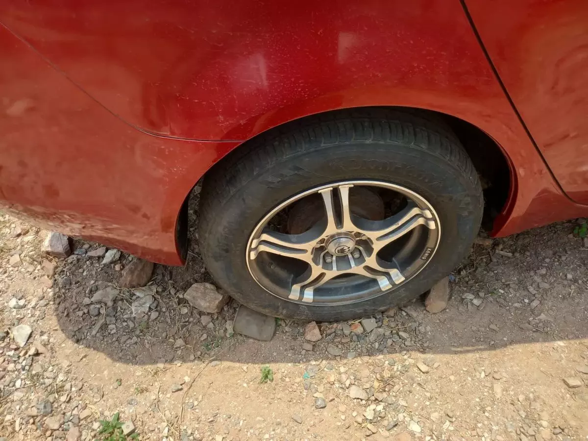 tyre2