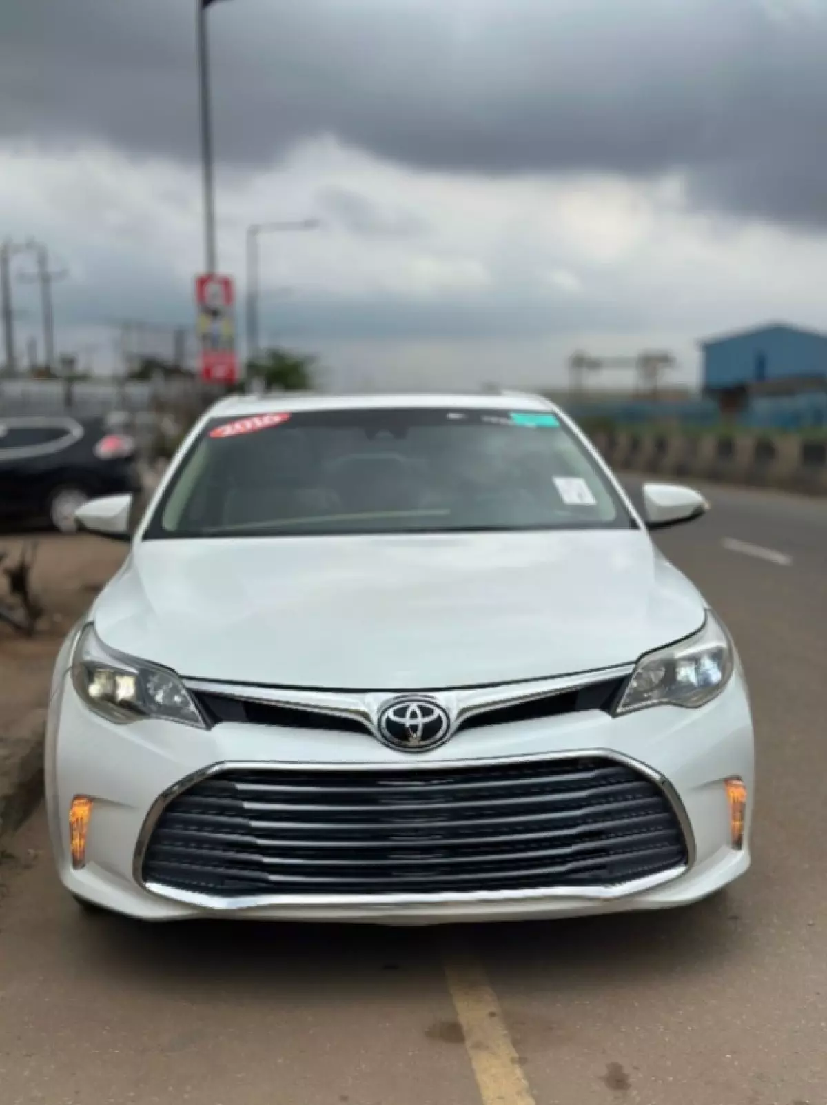 Toyota Avalon - 2016