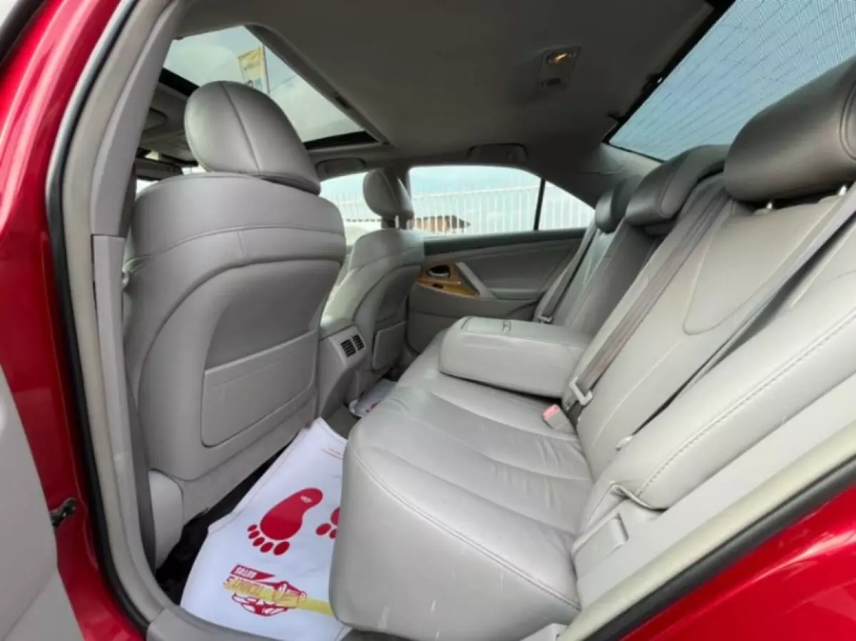 interiorBack
