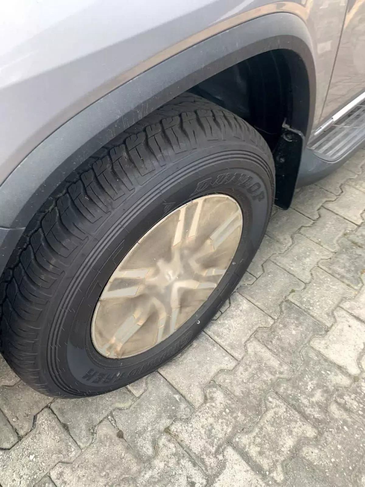 tyre1
