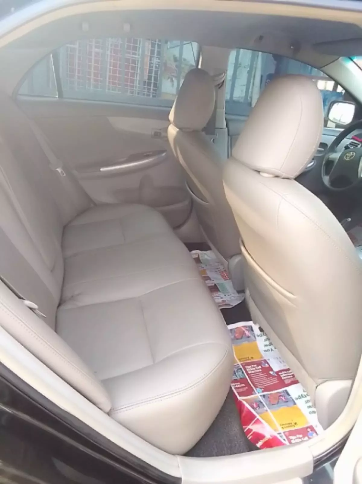interiorBack