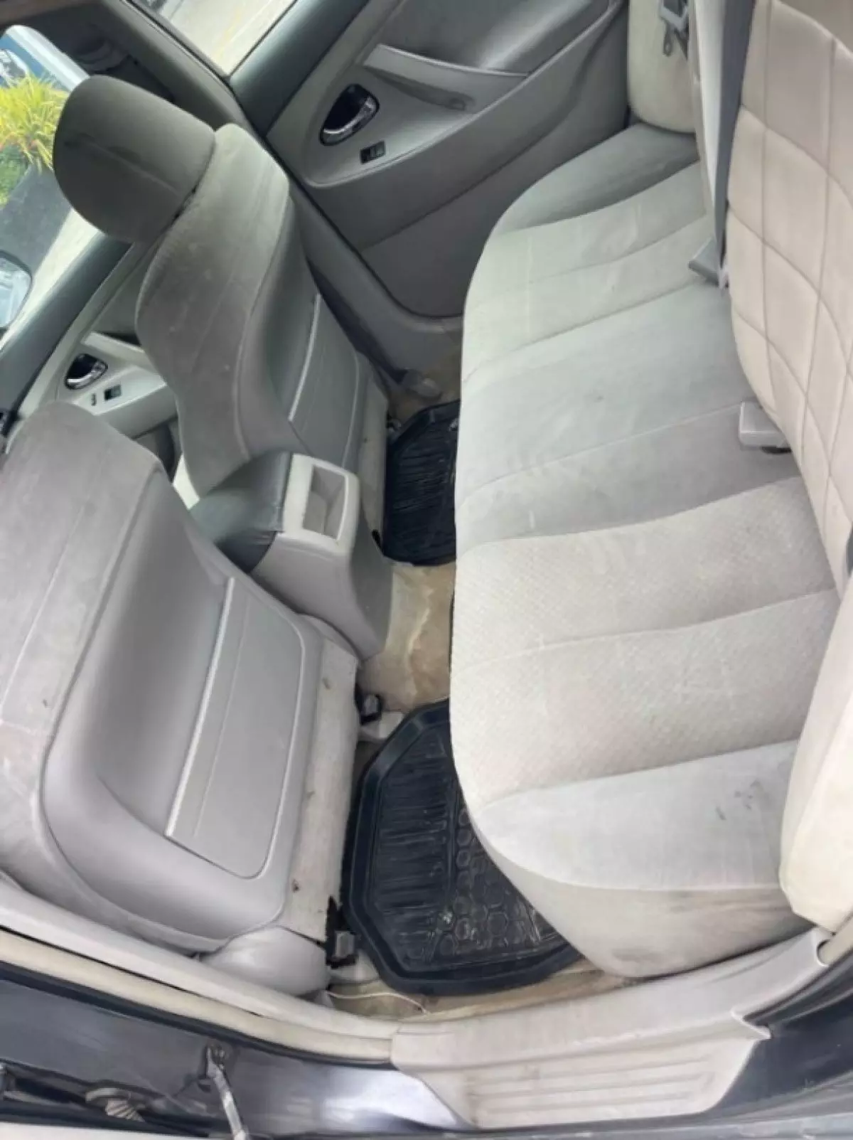 interiorBack