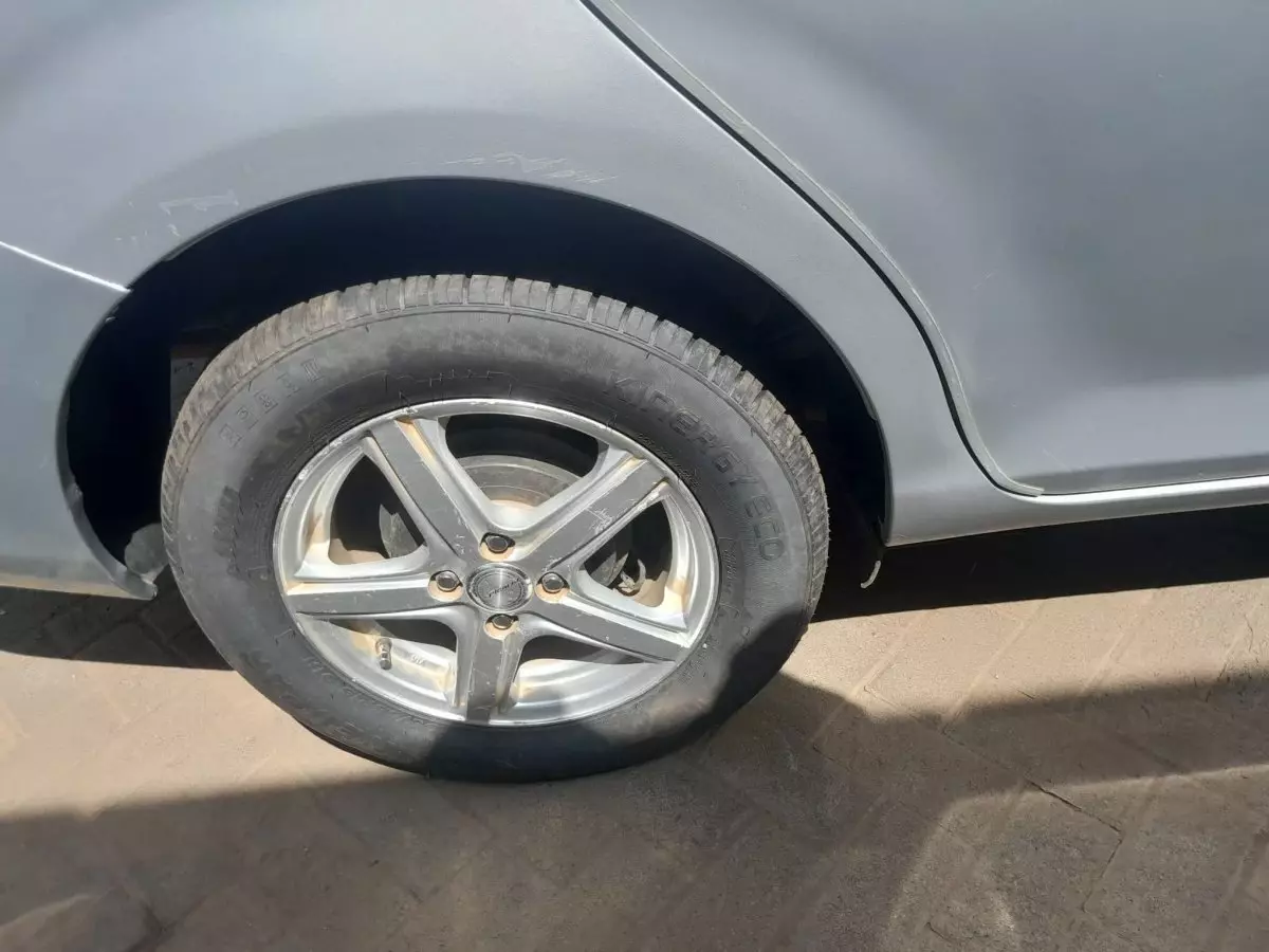 tyre3