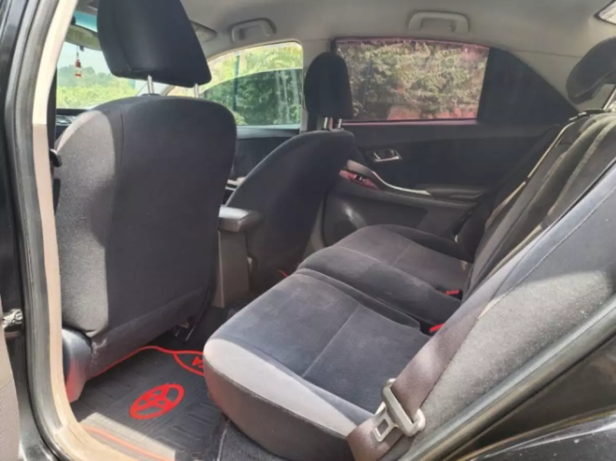 interiorBack