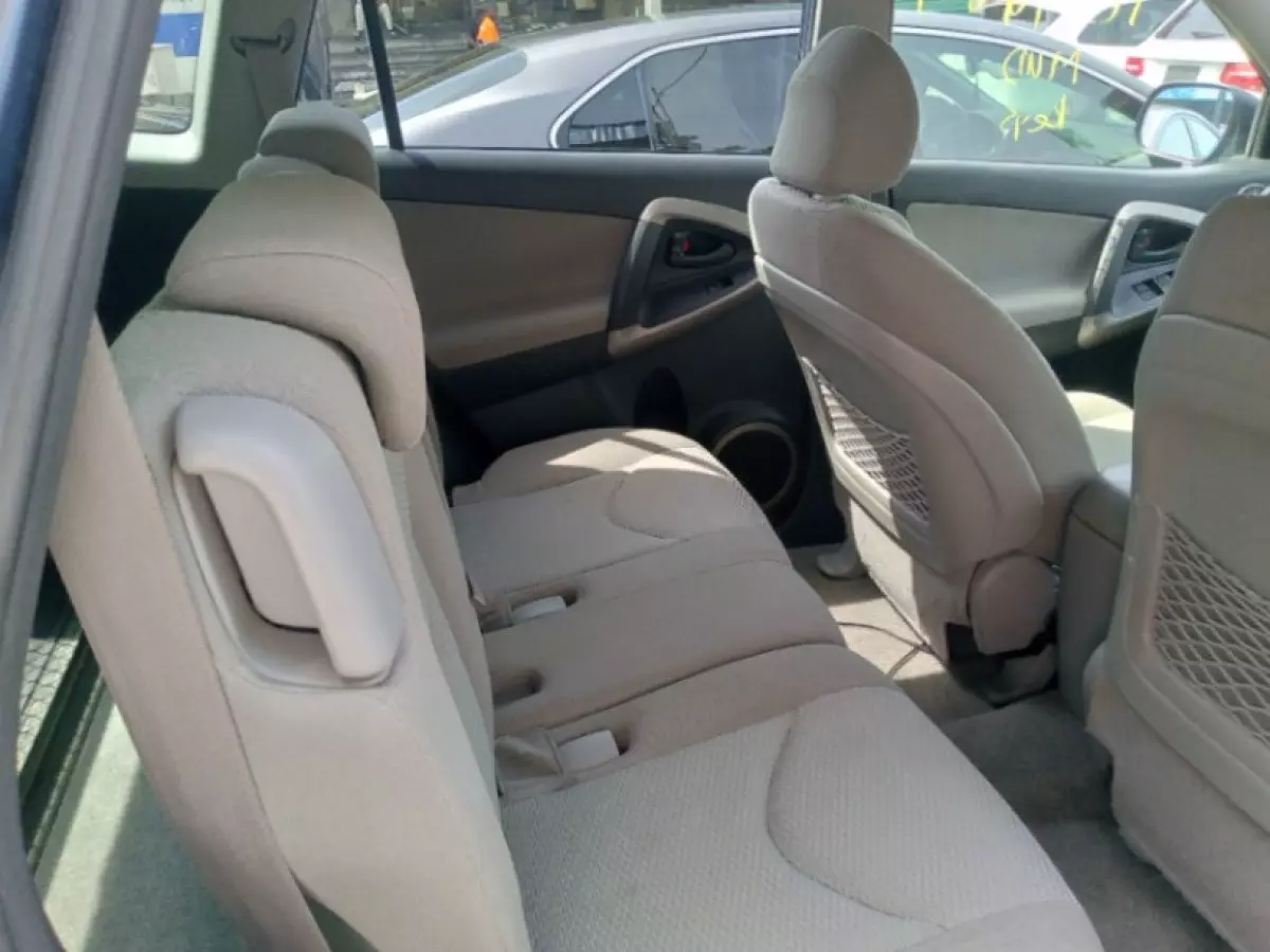 interiorBack