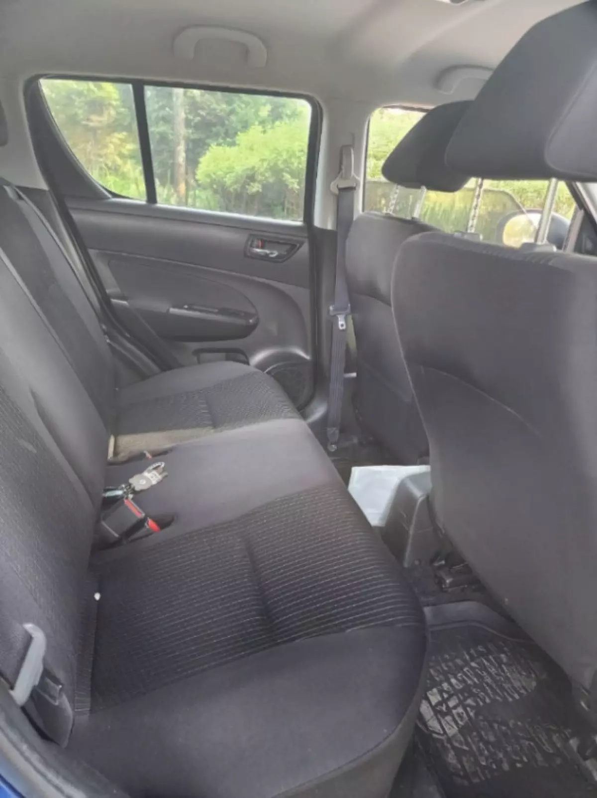 interiorBack