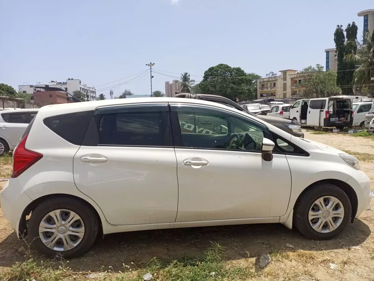 car Left