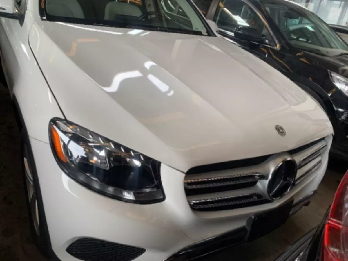 Mercedes-Benz GLC 300 - 2018