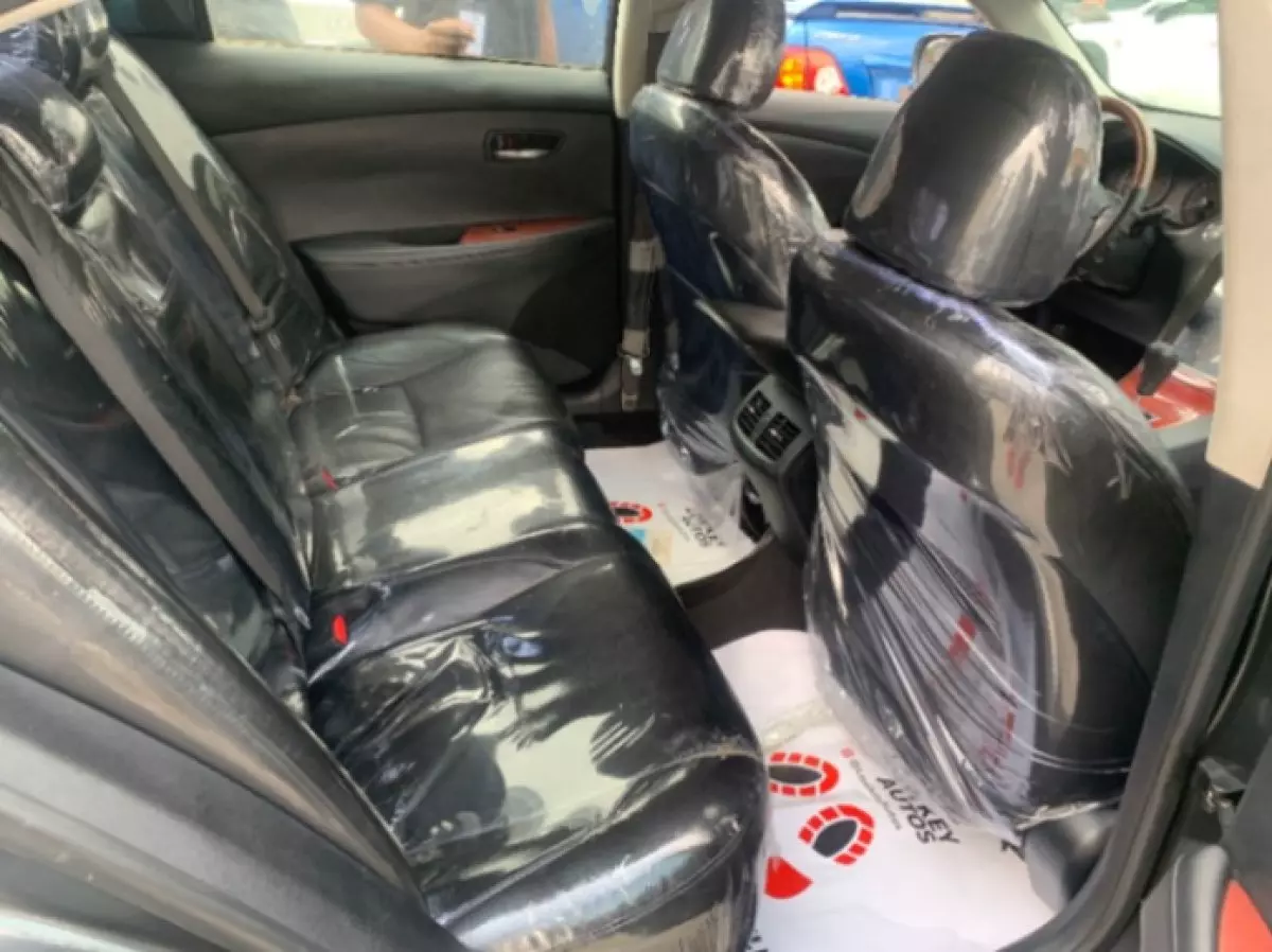 interiorBack