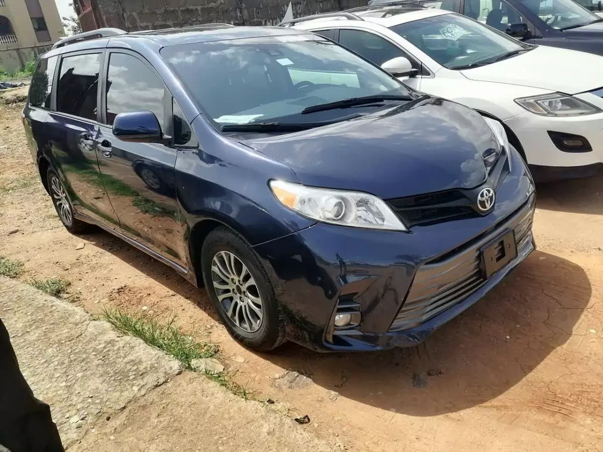 car Left Front