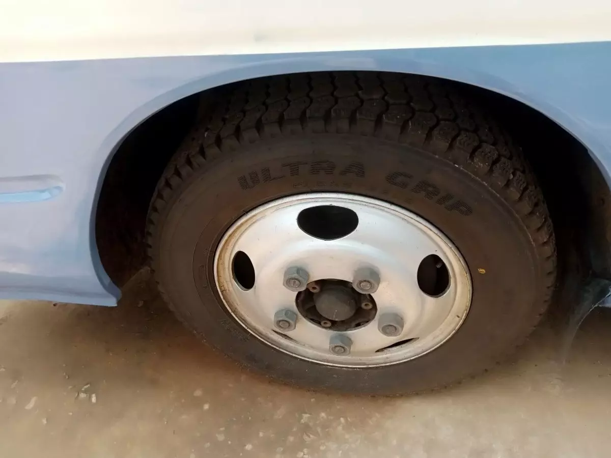 tyre3