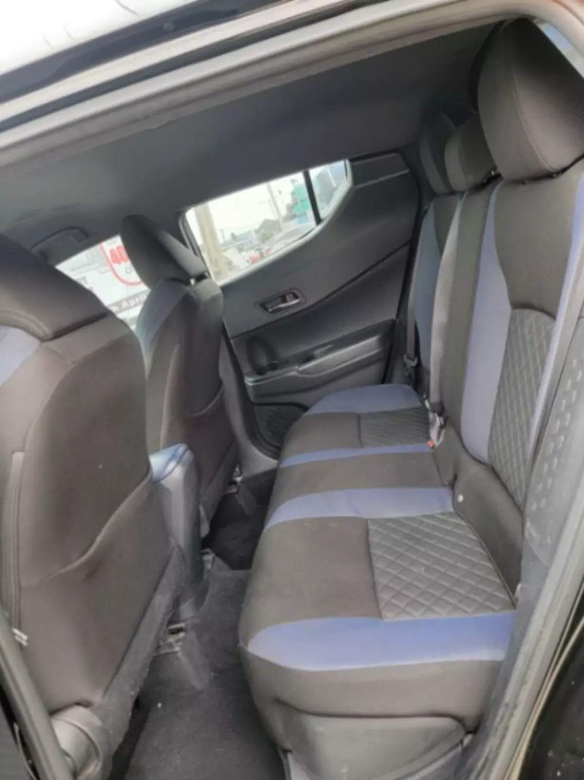 interiorBack