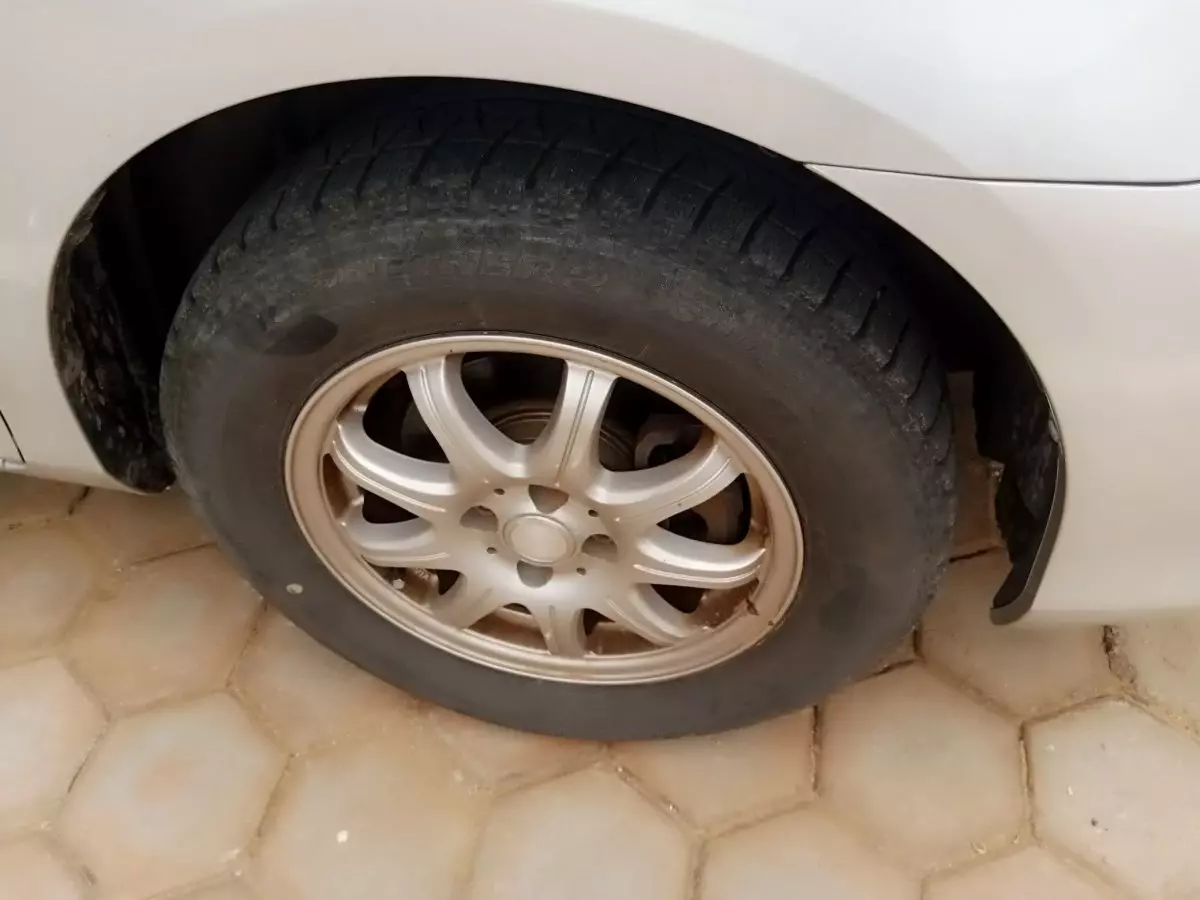 tyre2