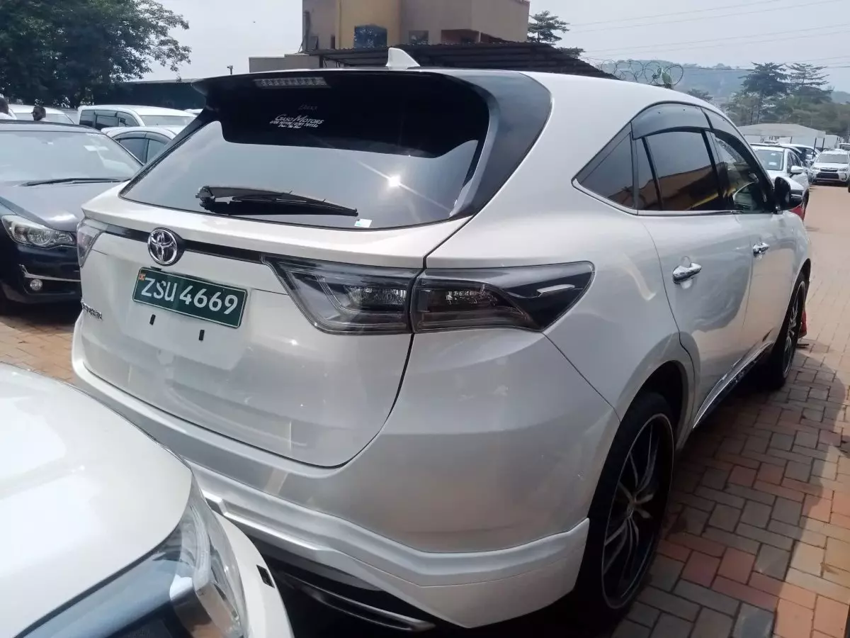 car Right Back