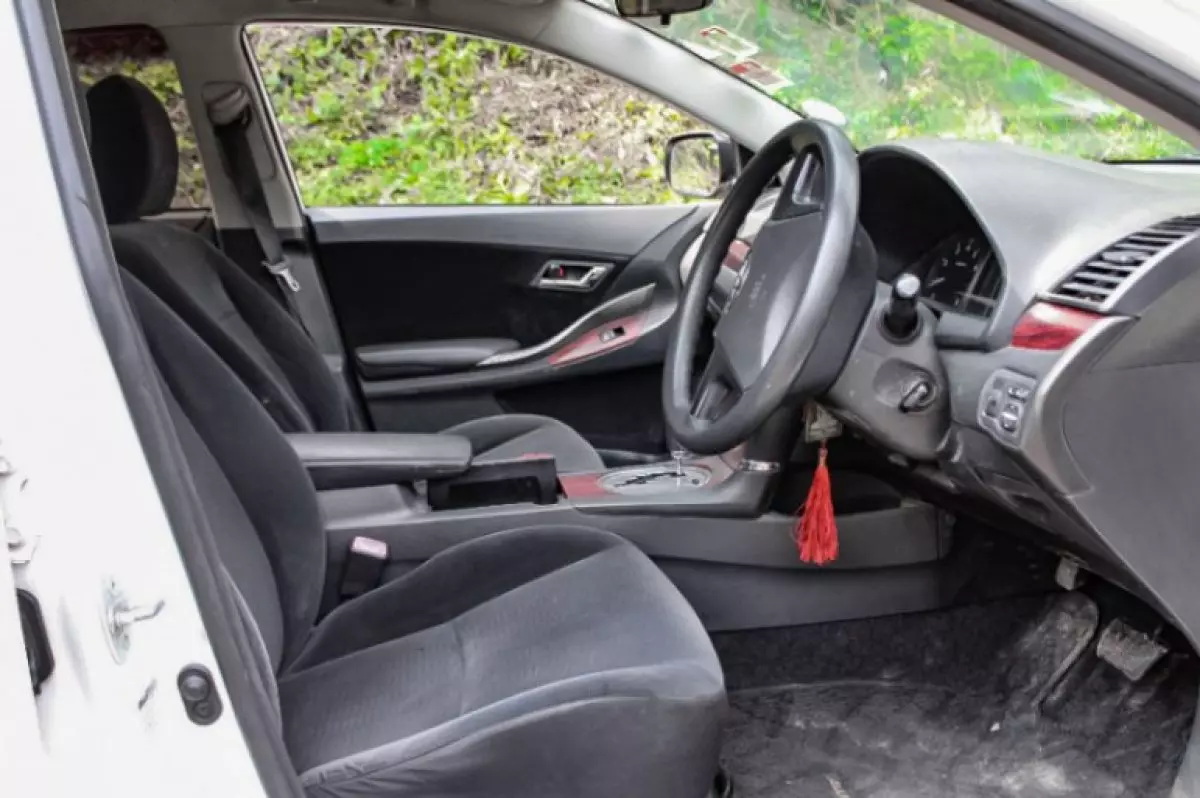 interiorBack