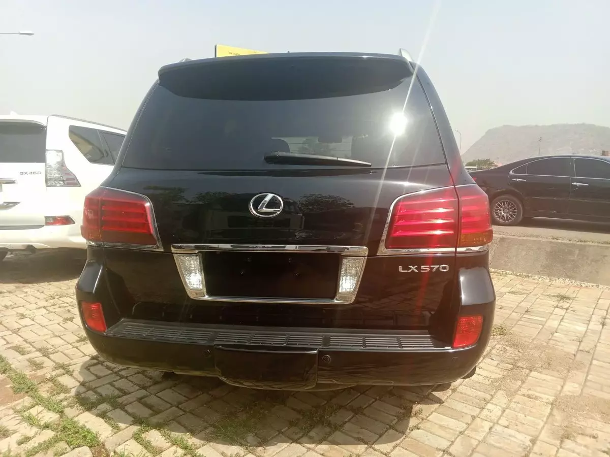 car Back