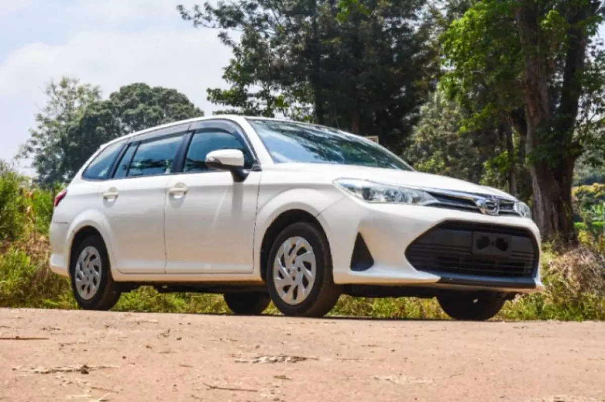 Toyota Fielder  - 2018
