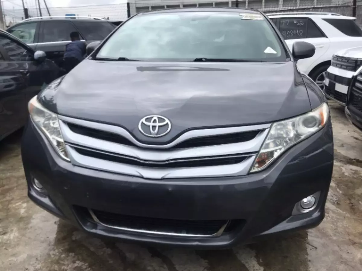 Toyota Venza - 2011