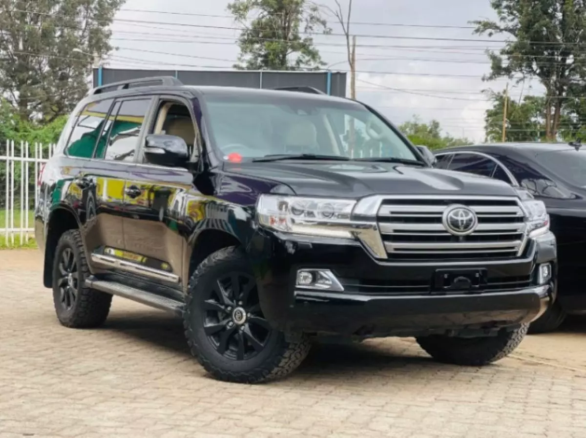 Toyota Landcruiser Sahara - 2018