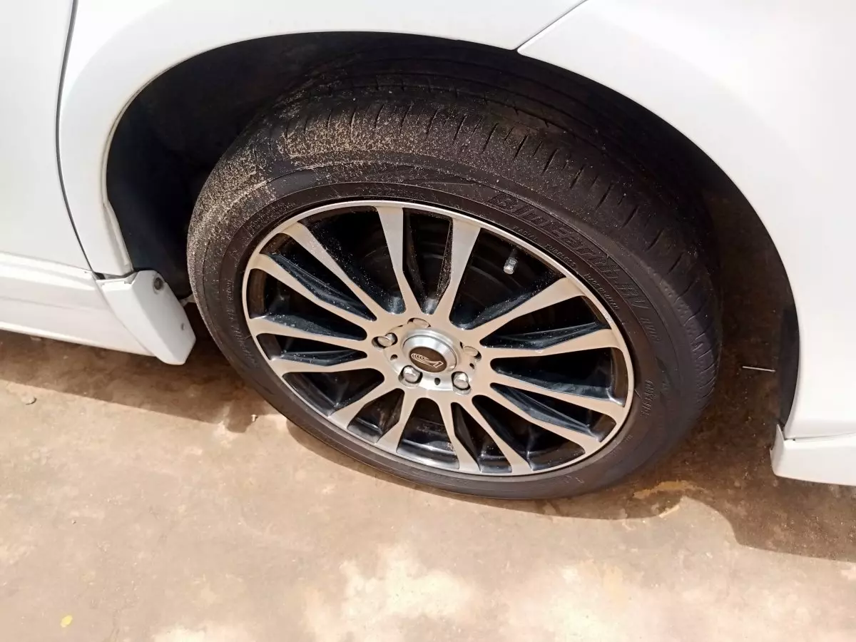 tyre3