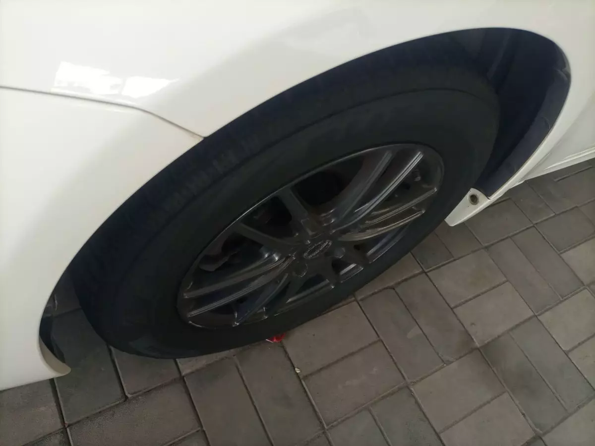 tyre2