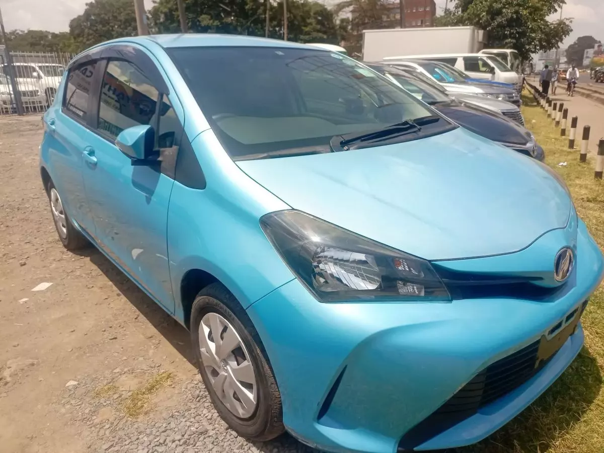 Toyota Vitz - 2016