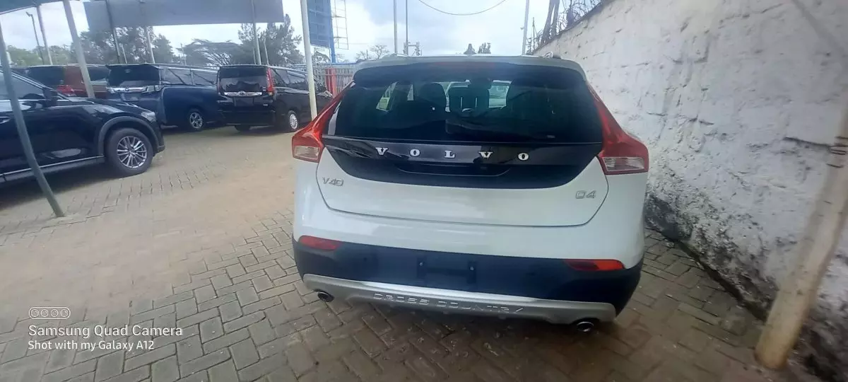 car Back