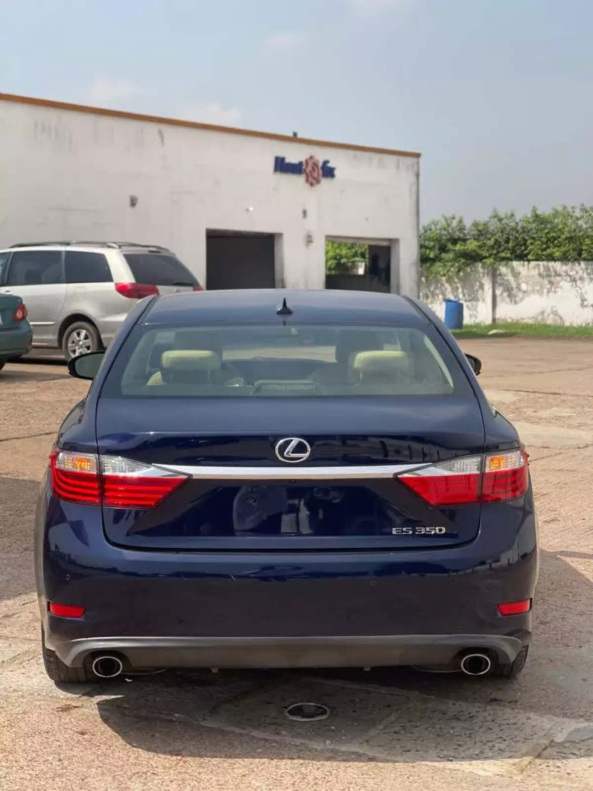car Back