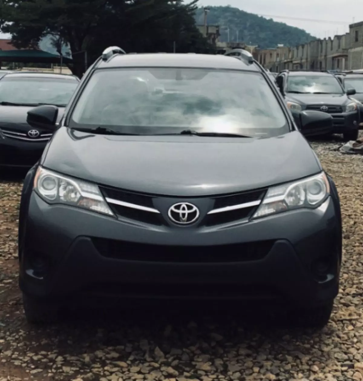 Toyota RAV4 - 2015