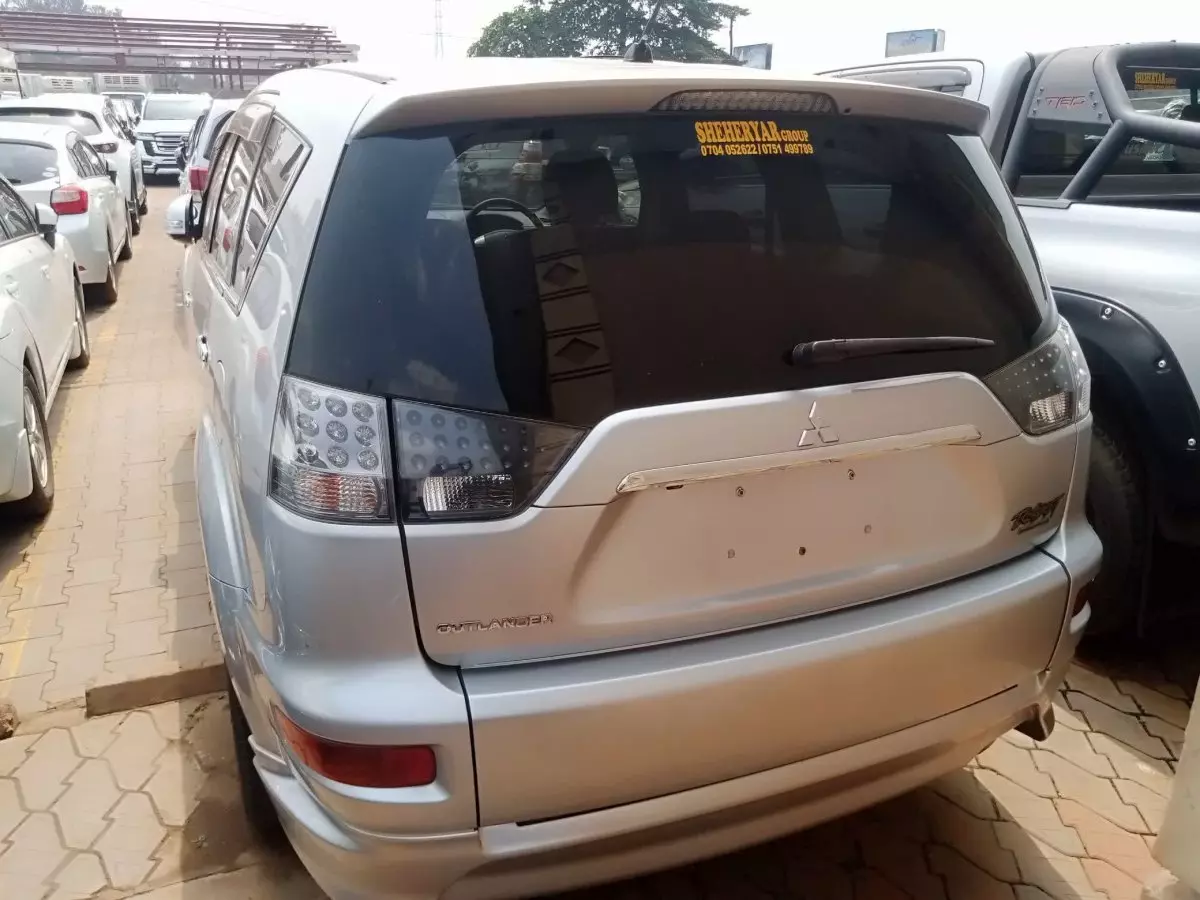 car Back
