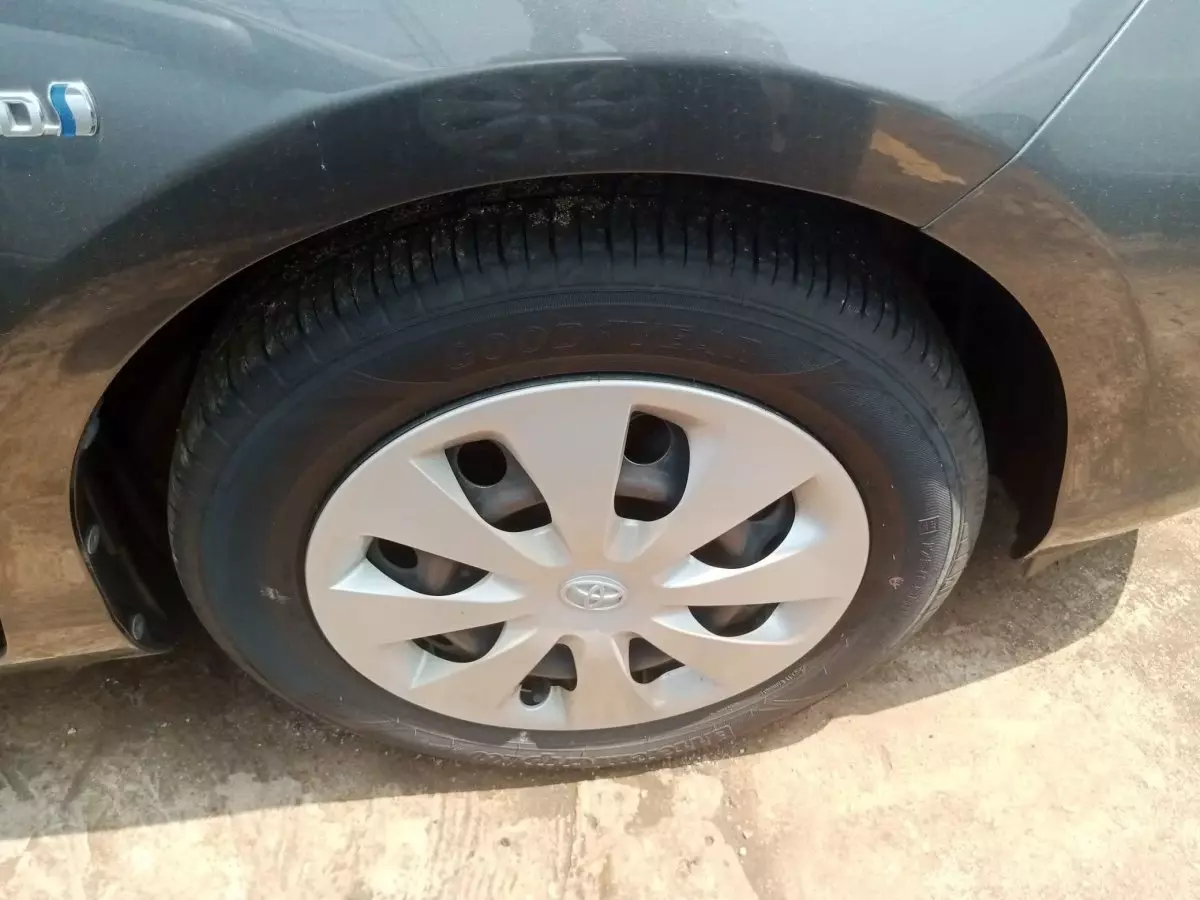 tyre2