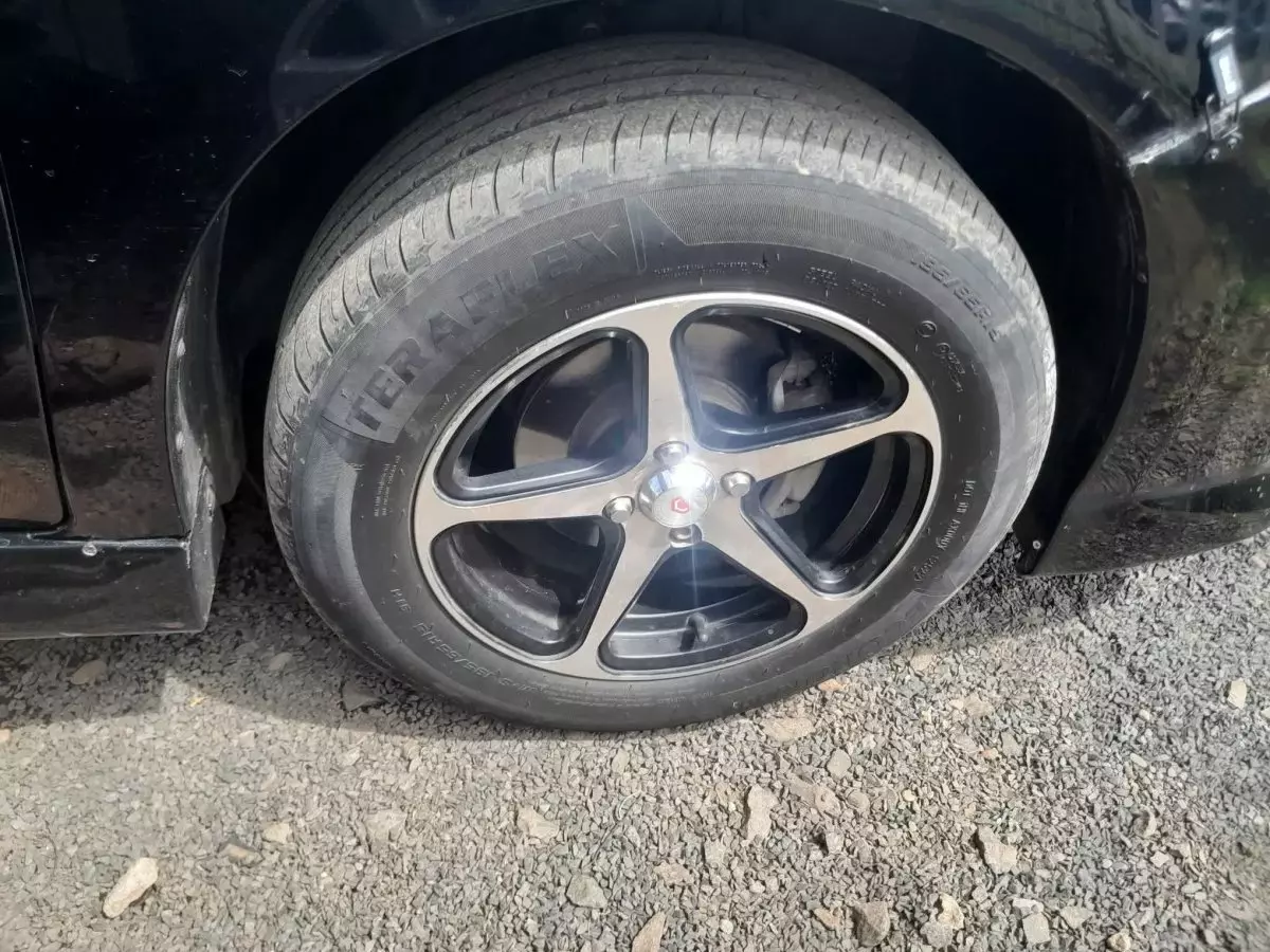 tyre2