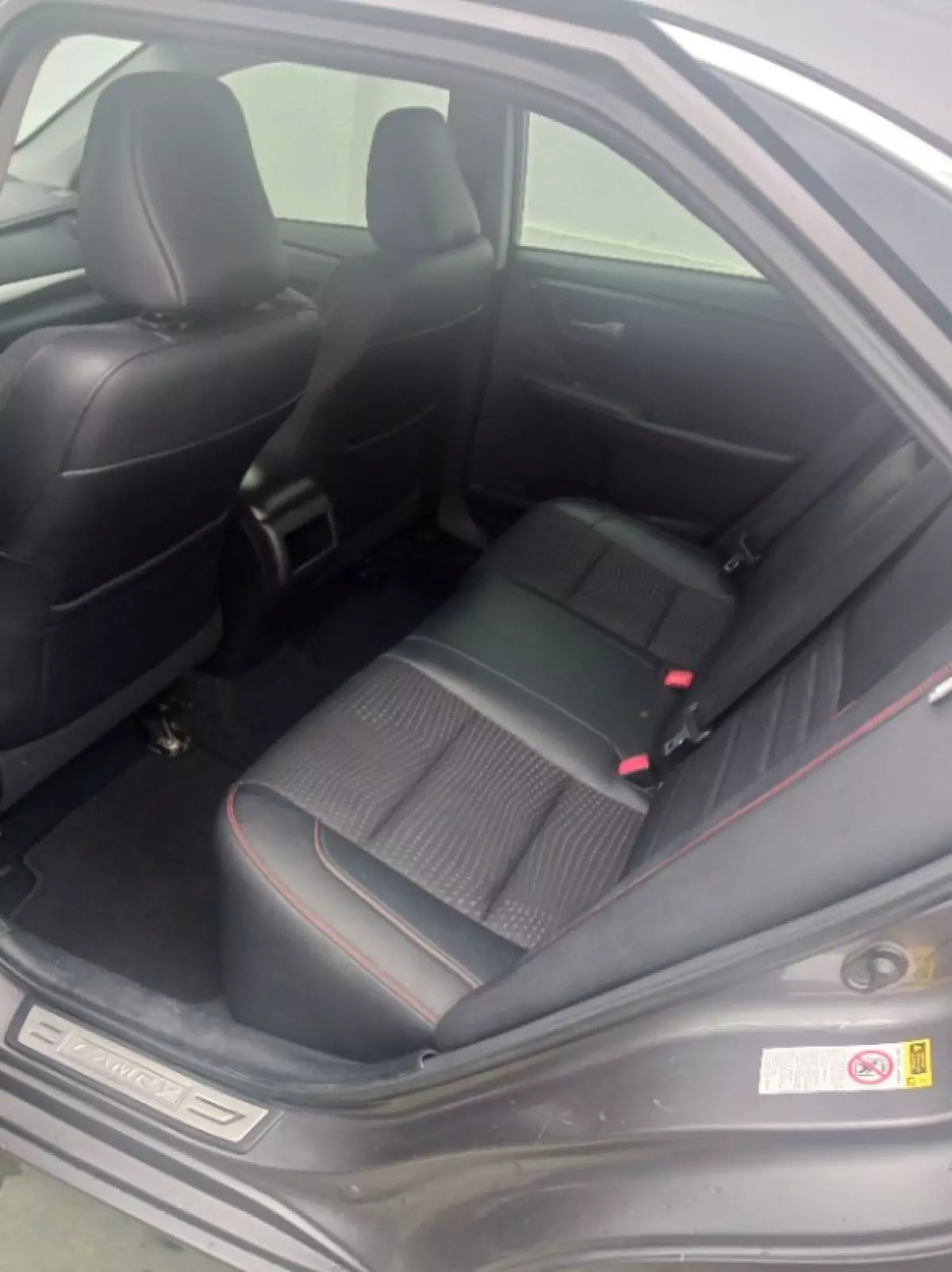 interiorFront