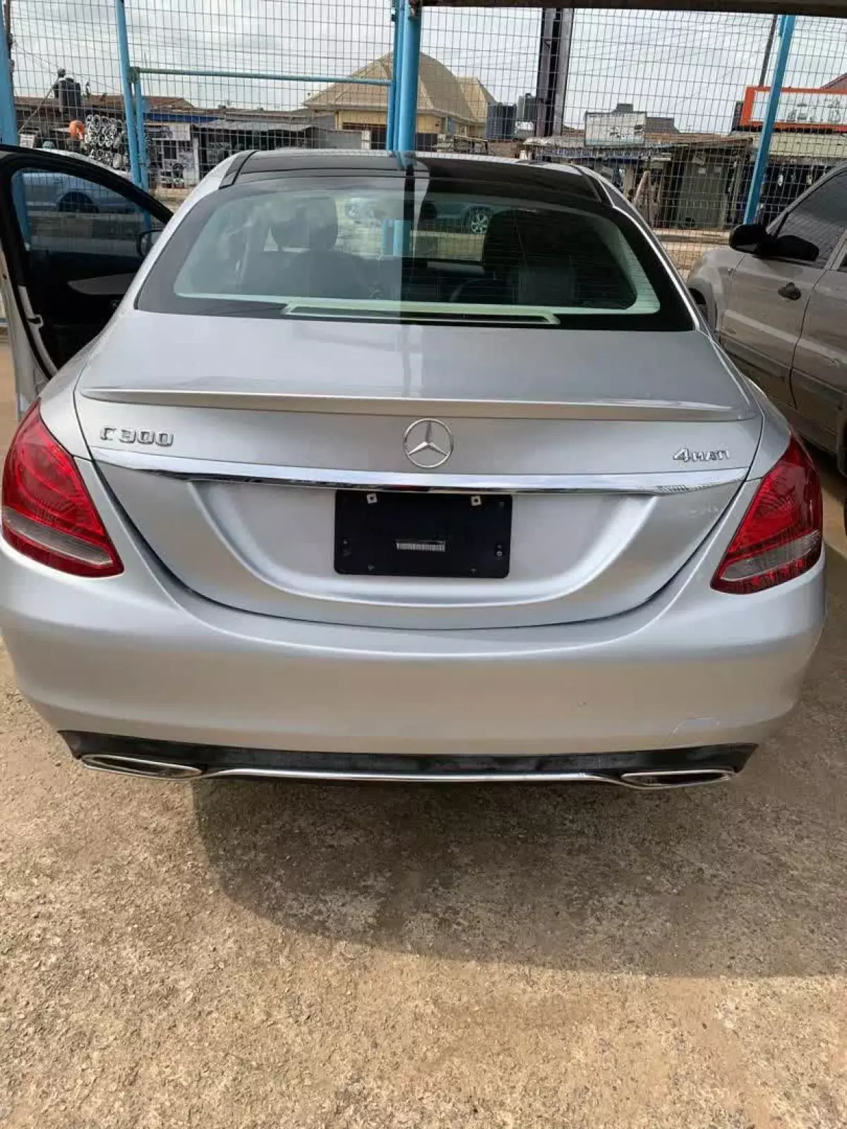 car Back