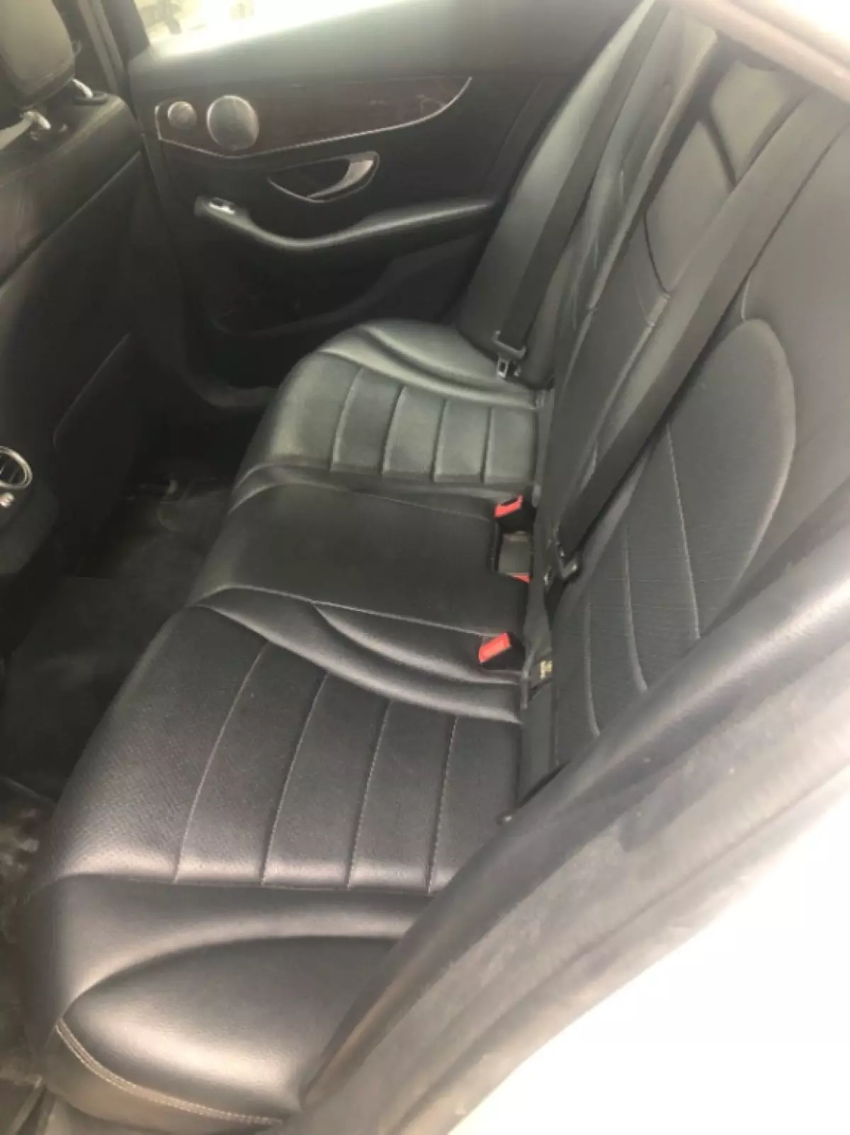 interiorBack