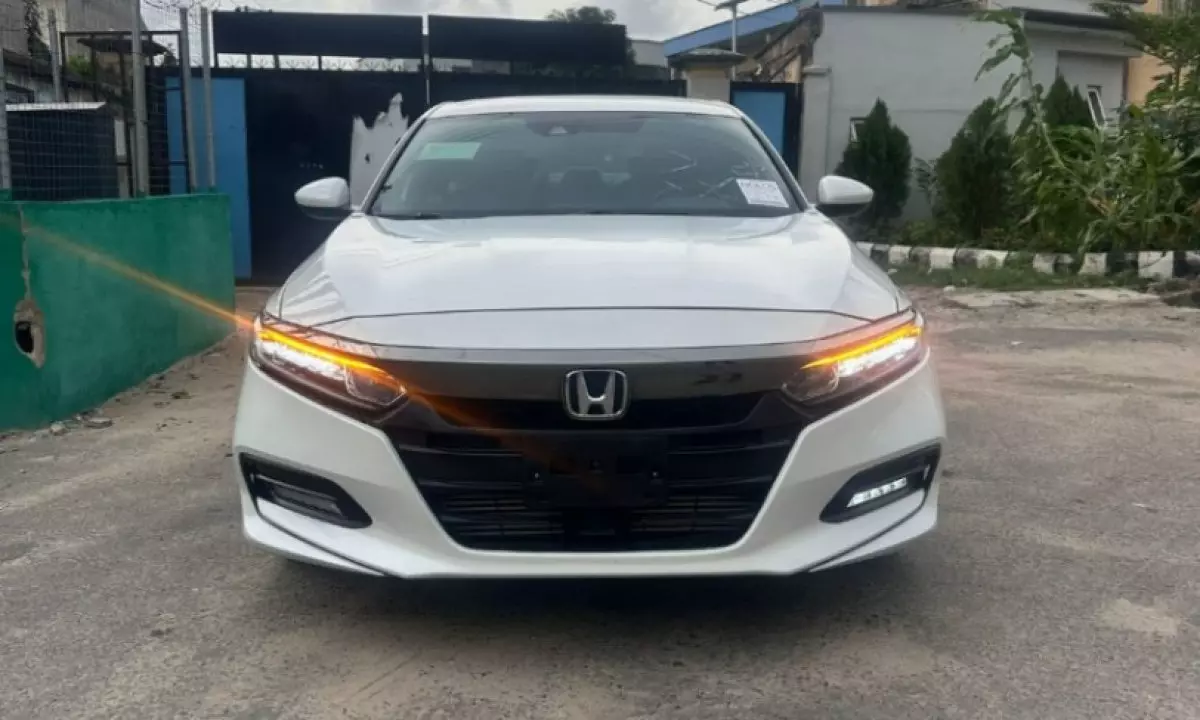 Honda Accord - 2018