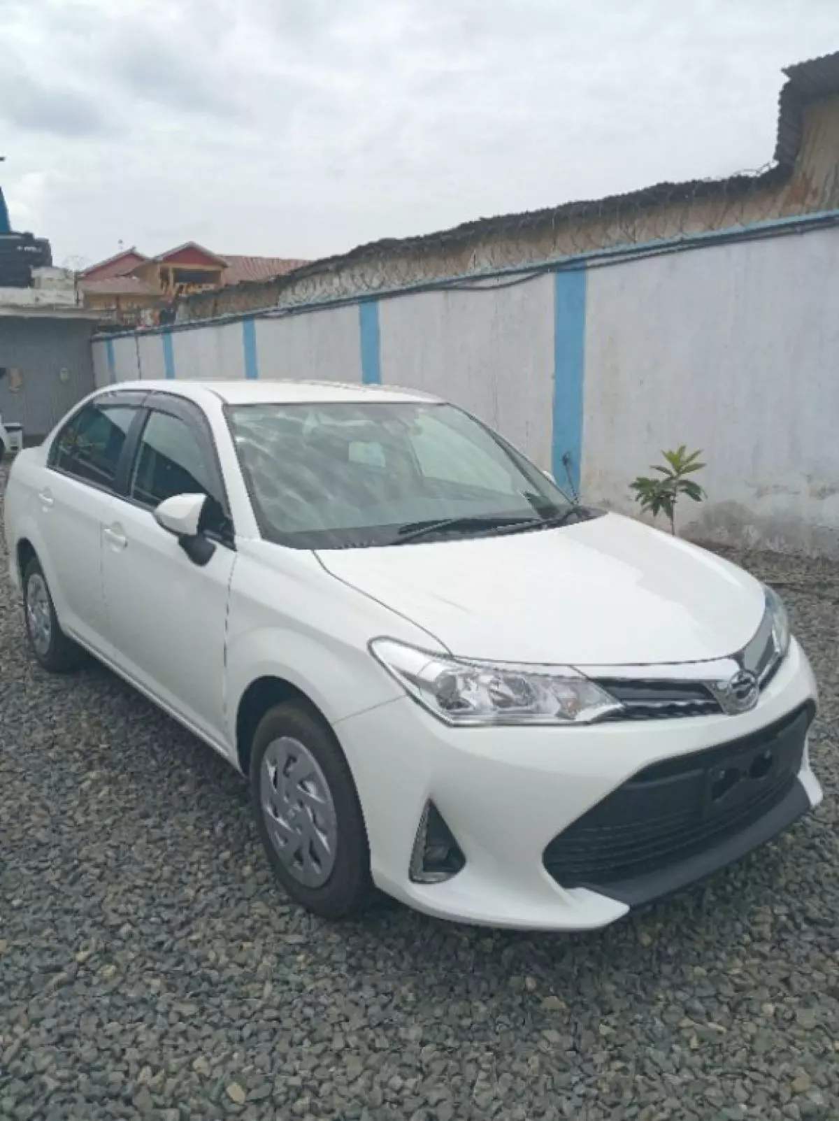 Toyota Axio  - 2018