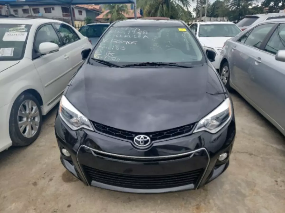 Toyota Corolla - 2014