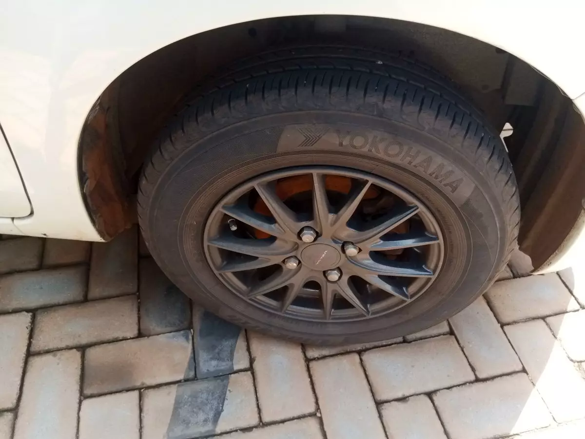 tyre0