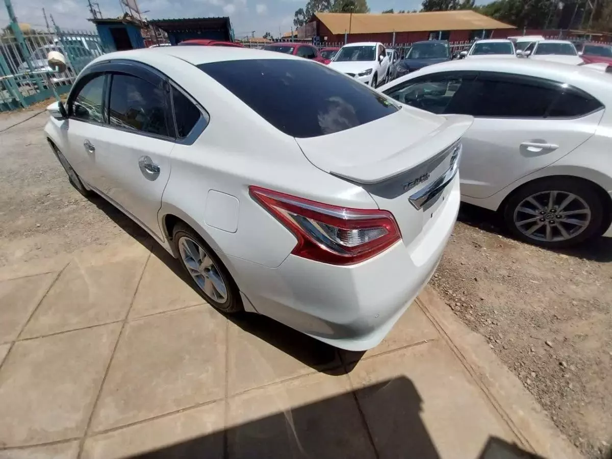 car Left Back