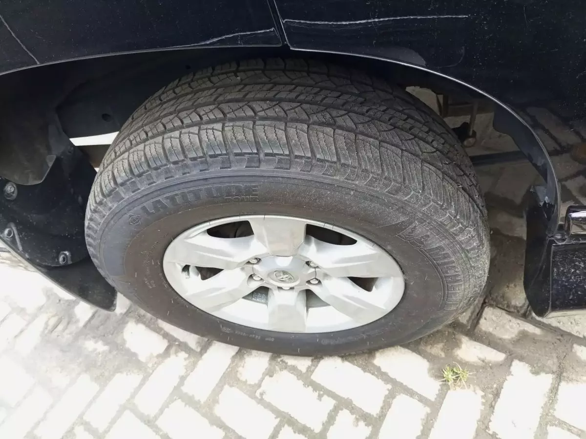 tyre1